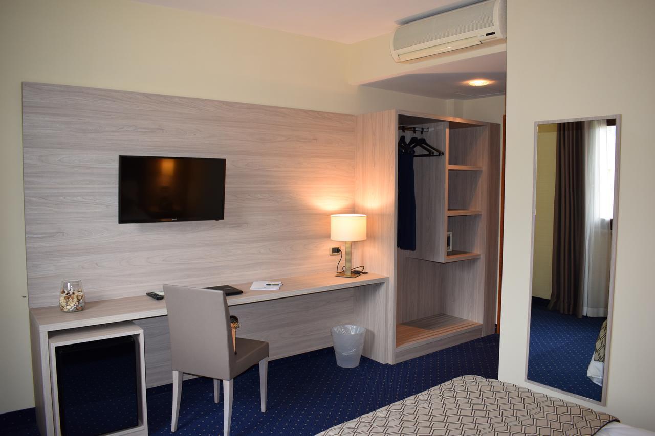 Roma Domus Hotel Ponzano Romano Экстерьер фото