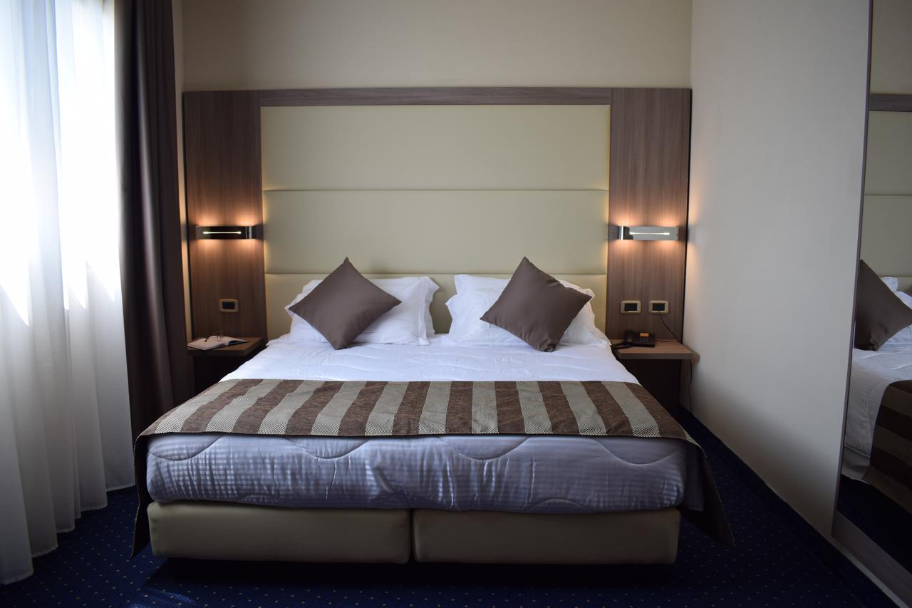 Roma Domus Hotel Ponzano Romano Экстерьер фото